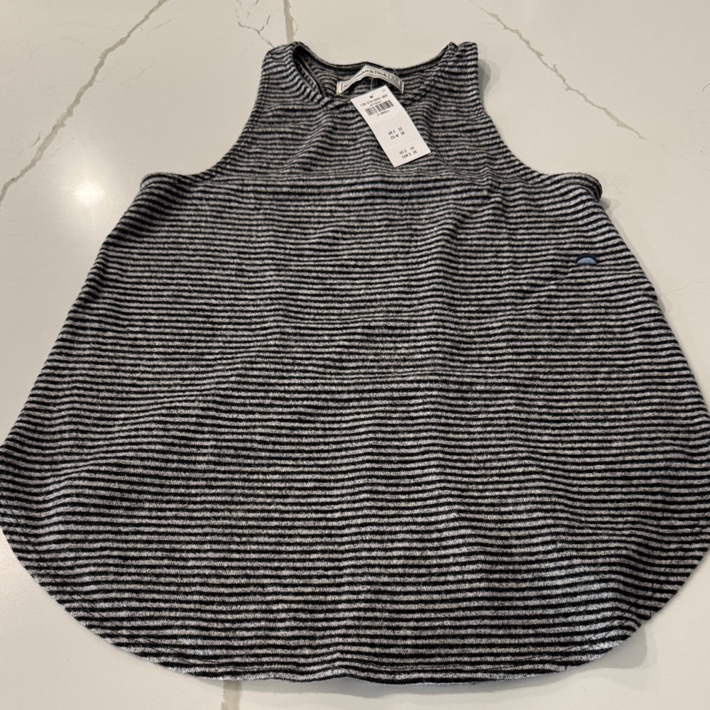 Abercrombie & Fitch Black and White Striped Tank Top XS NWT
